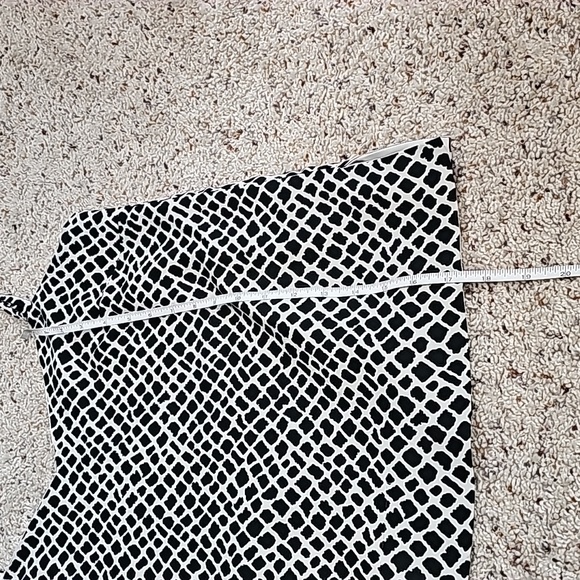 Banana Republic sz M camisole - Picture 9 of 9